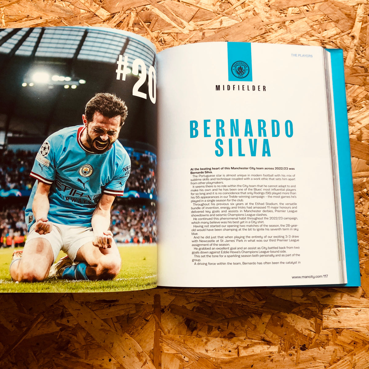 Aimant De Frigo Manchester City – Treble Winners – Saison 2024-25 – Fabriqué UK