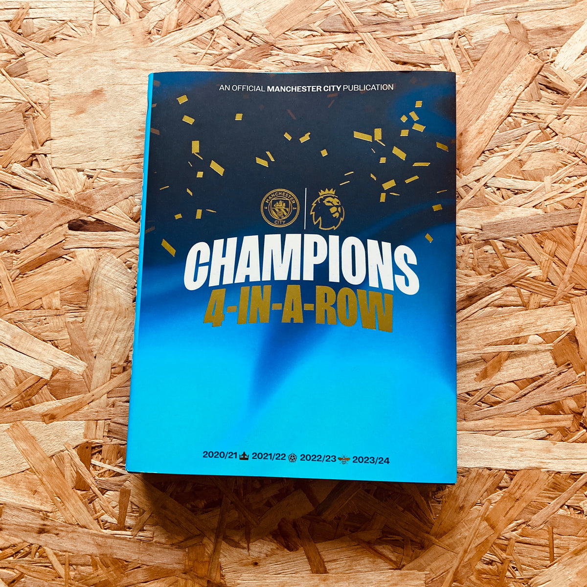 Manchester City The young guvnors 洋書新品 Manchester City Champions: 4-In-A-Row – Stanchion