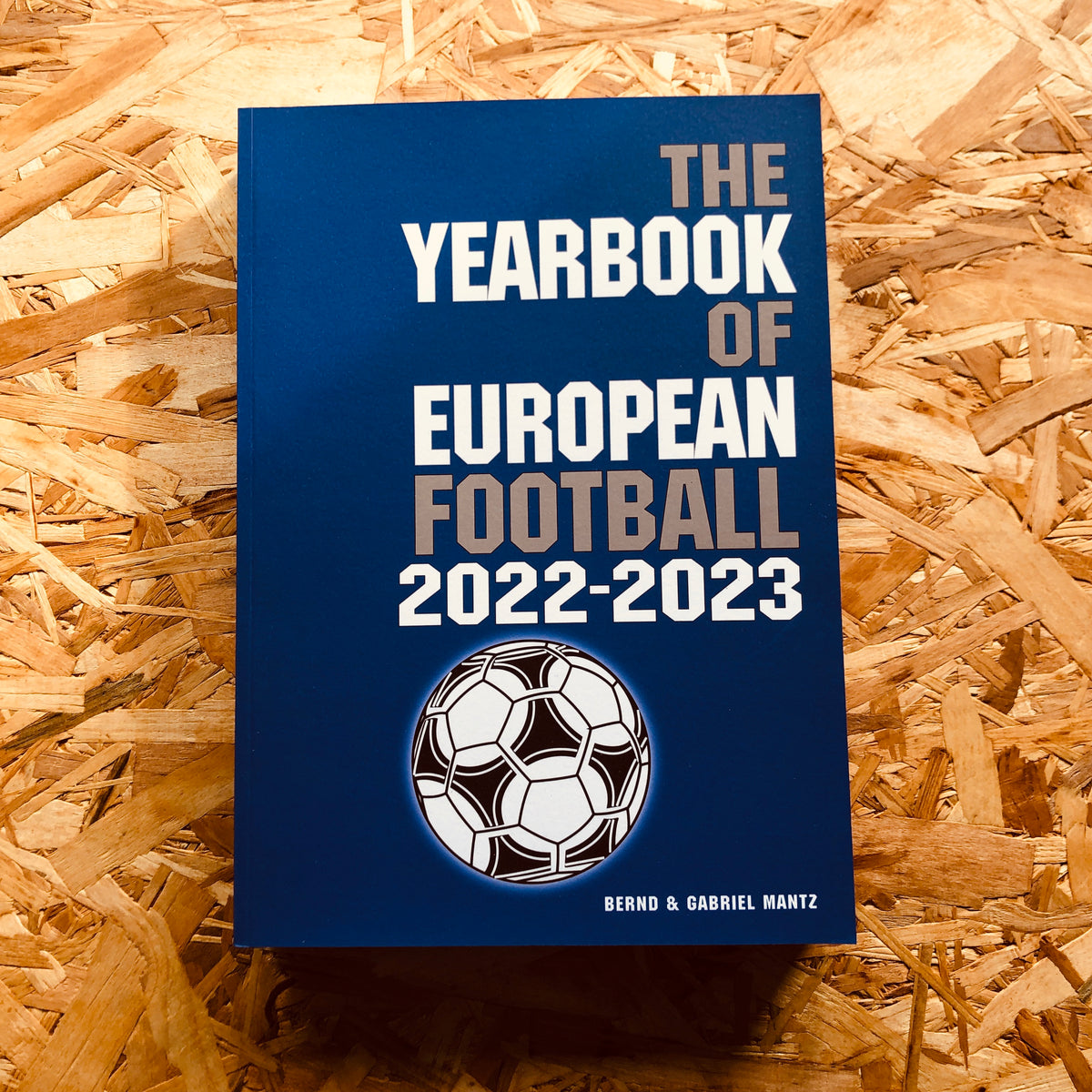 EUROPE SOCCER TODAY[本 雑誌] 2022-2023 完結編 ワールドサッカー